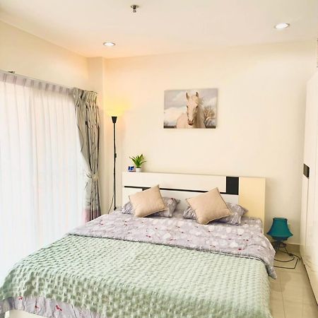 Ban Rong KhoeiWisdom Burg Bangsaen, Pool, Gym公寓式酒店 外观 照片