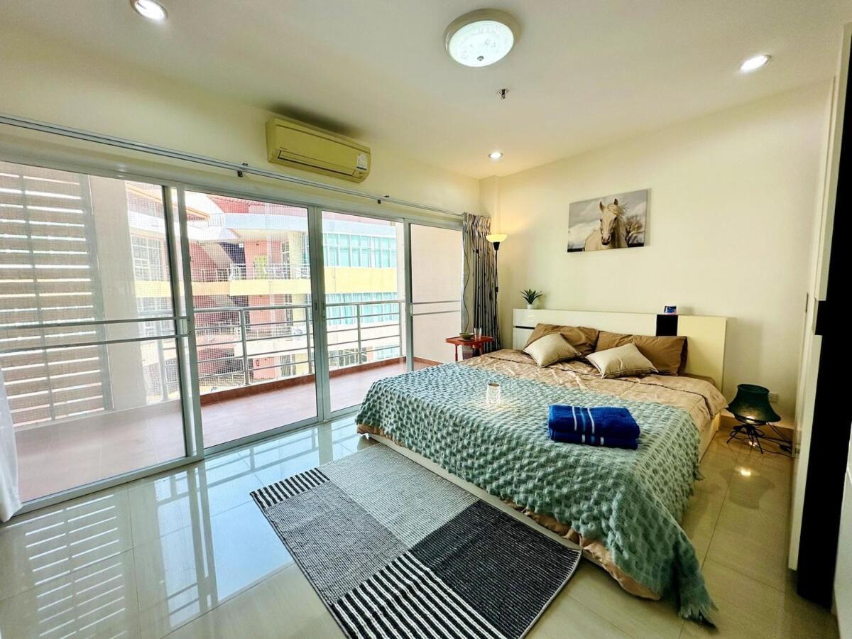 Ban Rong KhoeiWisdom Burg Bangsaen, Pool, Gym公寓式酒店 外观 照片